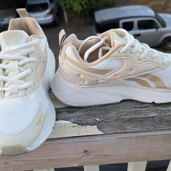 Reebok Shoes - Picture 2 of 10